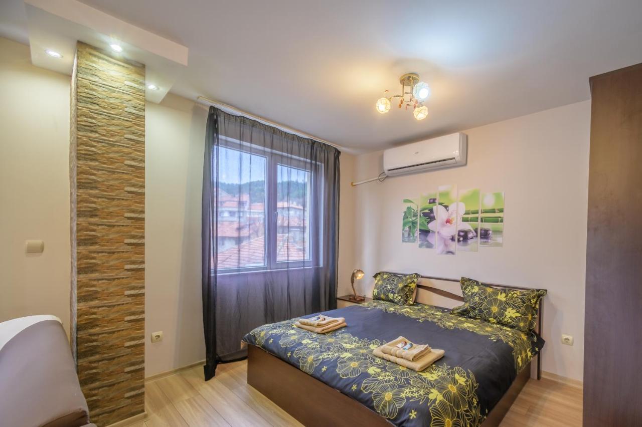 Cozy & Delightful Apart & Aubg & Free Garage Parking Blagoevgrad Ngoại thất bức ảnh